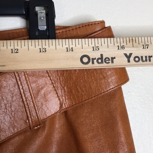 Tribo Carioca brown mini skirt with belt size 26 - Picture 5 of 12